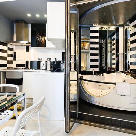 Stylish With Jacuzzi By Ndp Rent Apartment โรม ภายนอก รูปภาพ